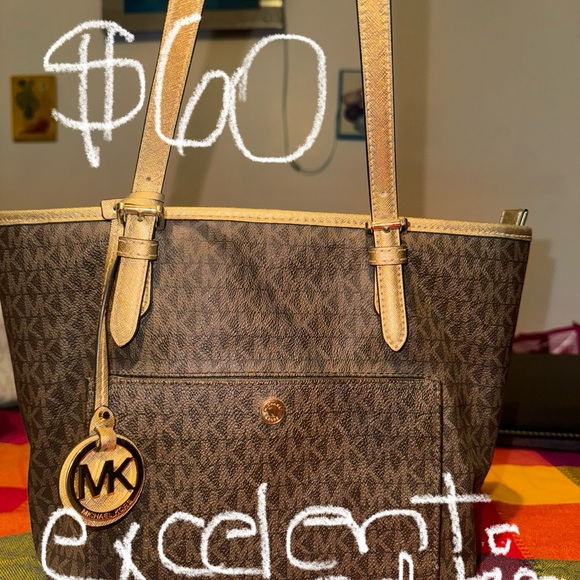 All ORIGINAL MICHAEL KORS make an offer - Picture 4 of 8